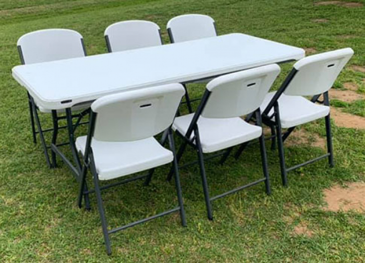 6 FT. FOLDING TABLE & CHAIRS