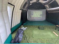 GOLF SIMULATOR